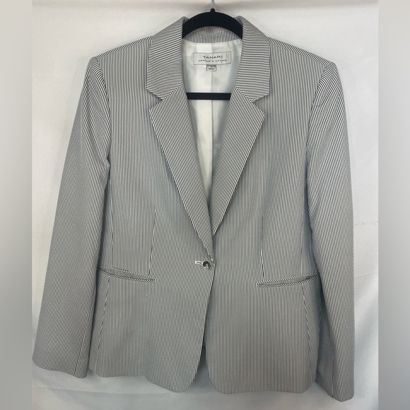 Tahari Jackets & Blazers - Tahari gray and white striped blazer, cotton blend. Like new condition!